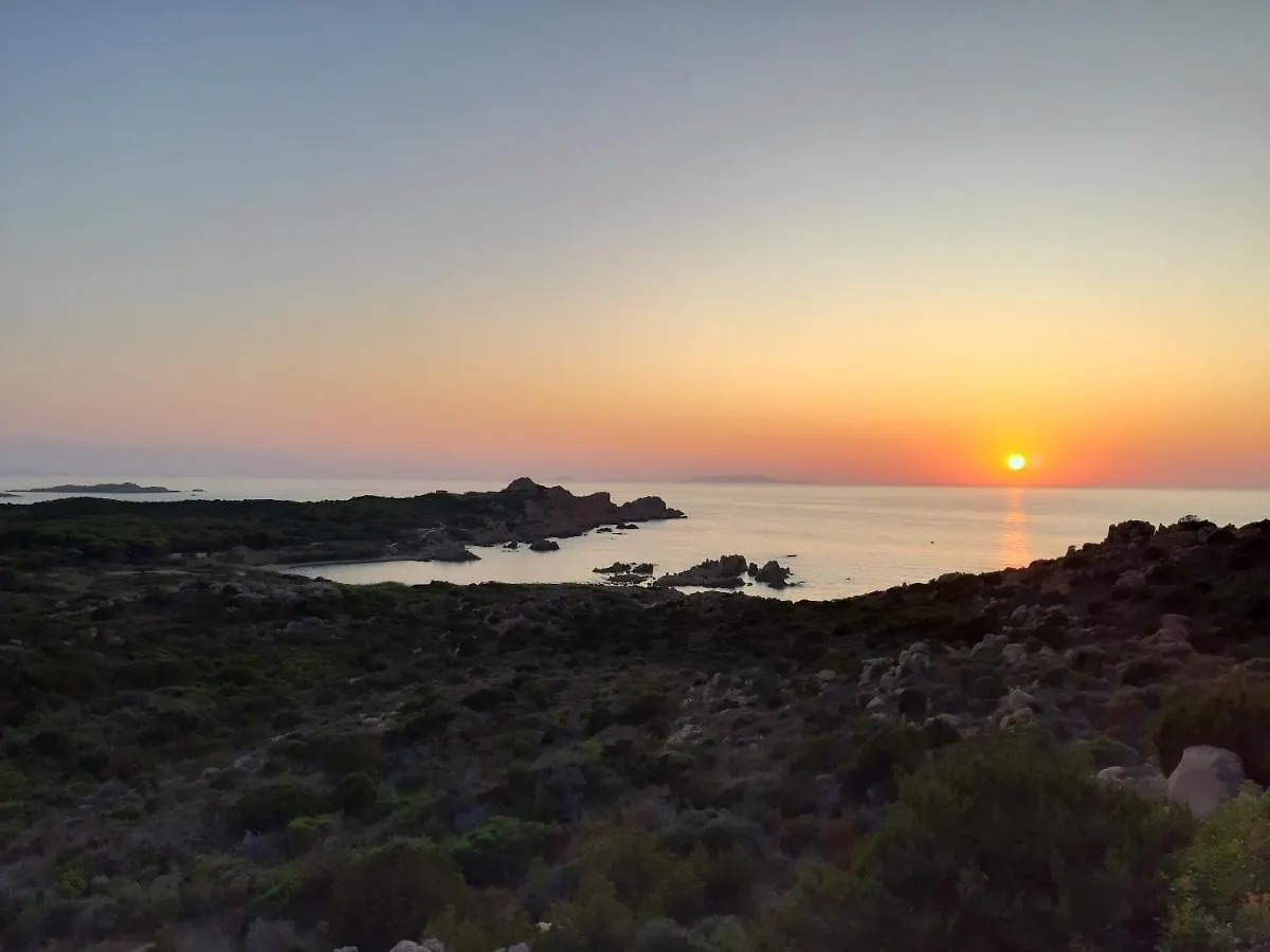Appartamento Panoramico Calarossa Sardegna Isola Rossa  Ferienhaus